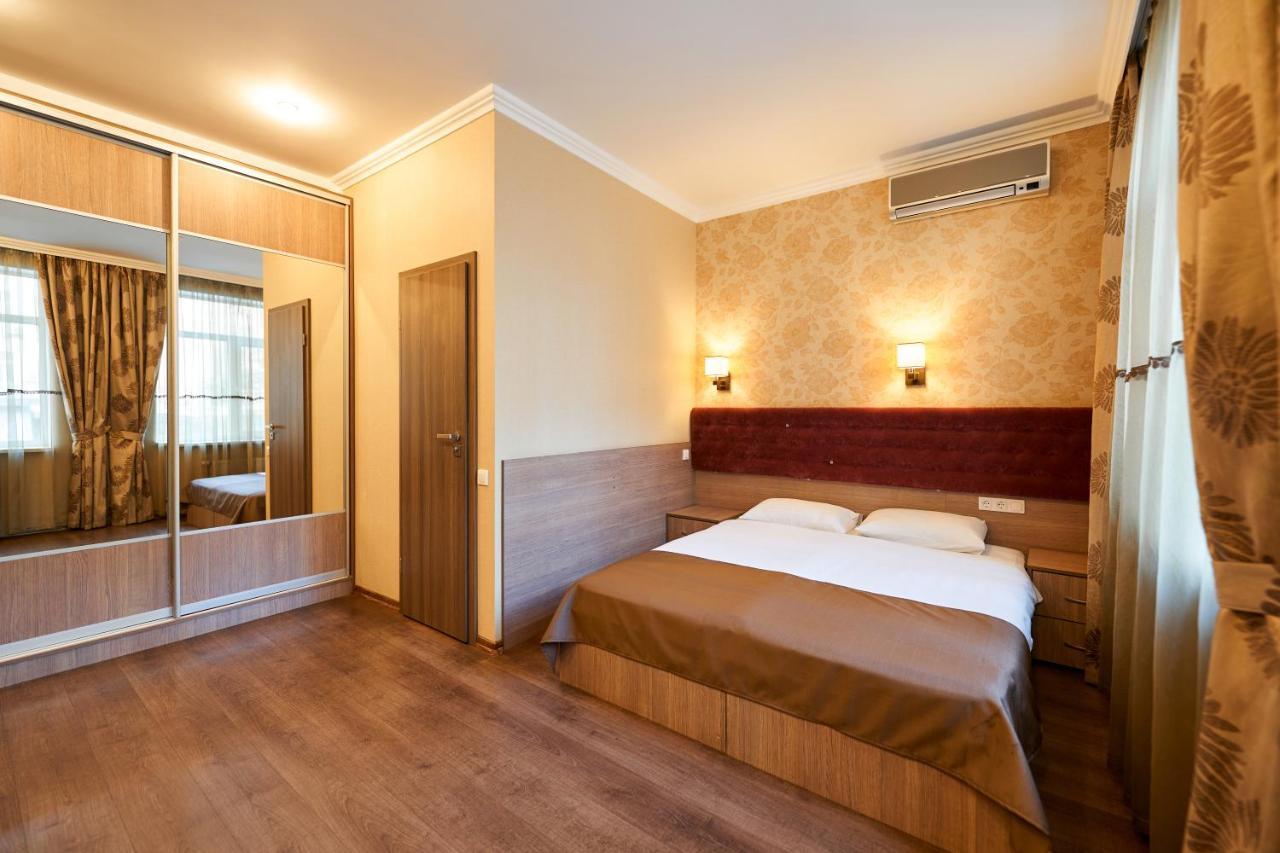 Hotel Classic Kiev Extérieur photo