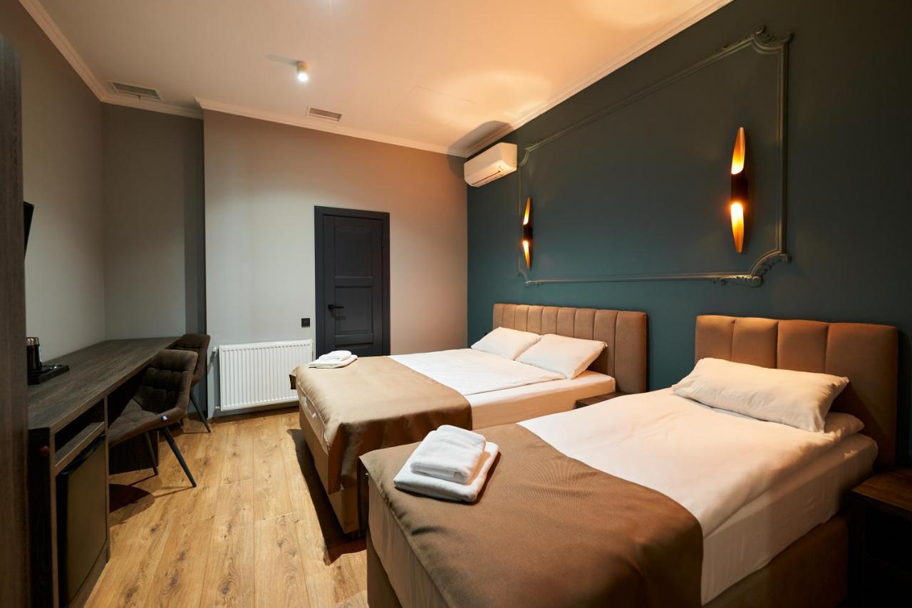 Hotel Classic Kiev Extérieur photo